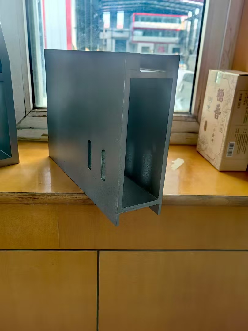 精致钢